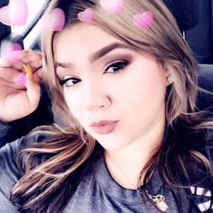 Meet your Posher, Raquel